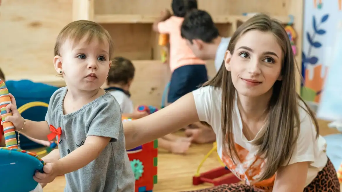 7 Proven Infant Care Tips to Help First-Time Parents Thrive